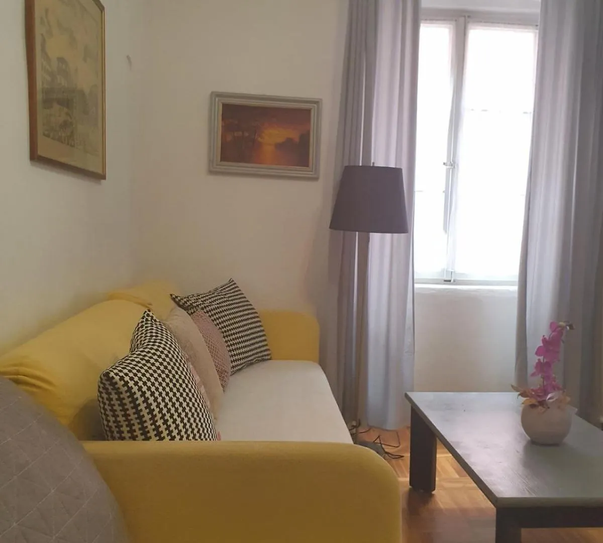 Apartment Arco Vecchio 罗维尼